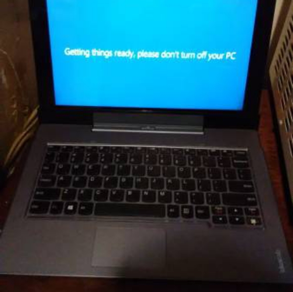 LENOVO IDEATAB LYNX TABLET W/ KEYBOARD DOCK - Picture 2 of 7